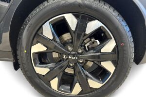 KIA SPORTAGE esikatselu 12