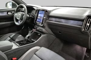 VOLVO C40 esikatselu 4