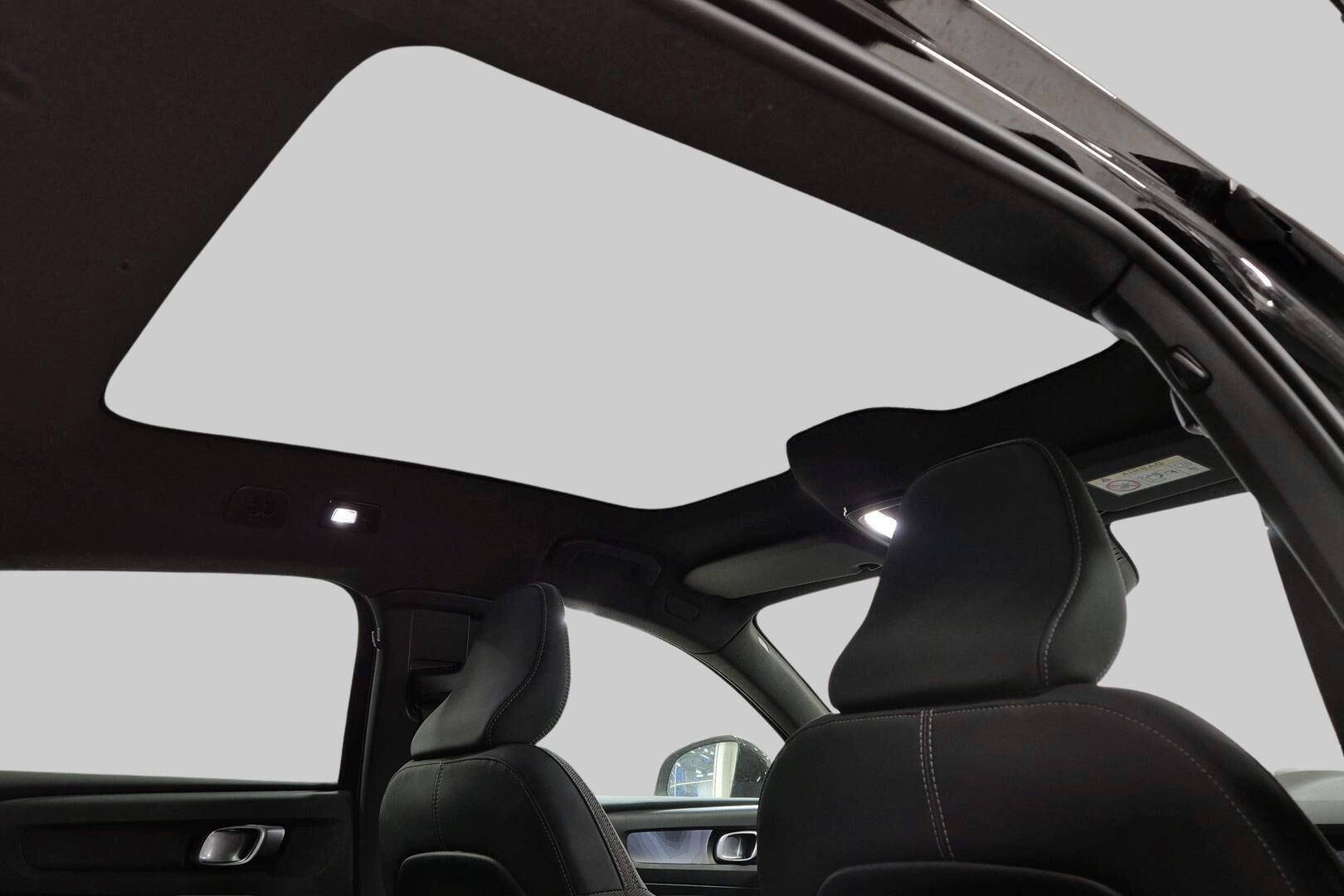 VOLVO C40 iso kuva 5