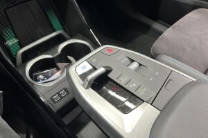 BMW IX1 esikatselu 16