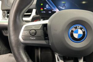 BMW IX1 esikatselu 21