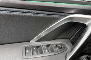 BMW IX1 esikatselu 36