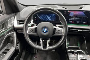 BMW IX1 esikatselu 26