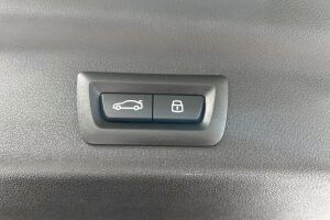 BMW IX1 esikatselu 27