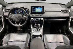 TOYOTA RAV4 esikatselu 11