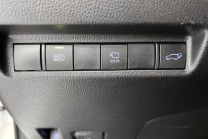 TOYOTA RAV4 esikatselu 23