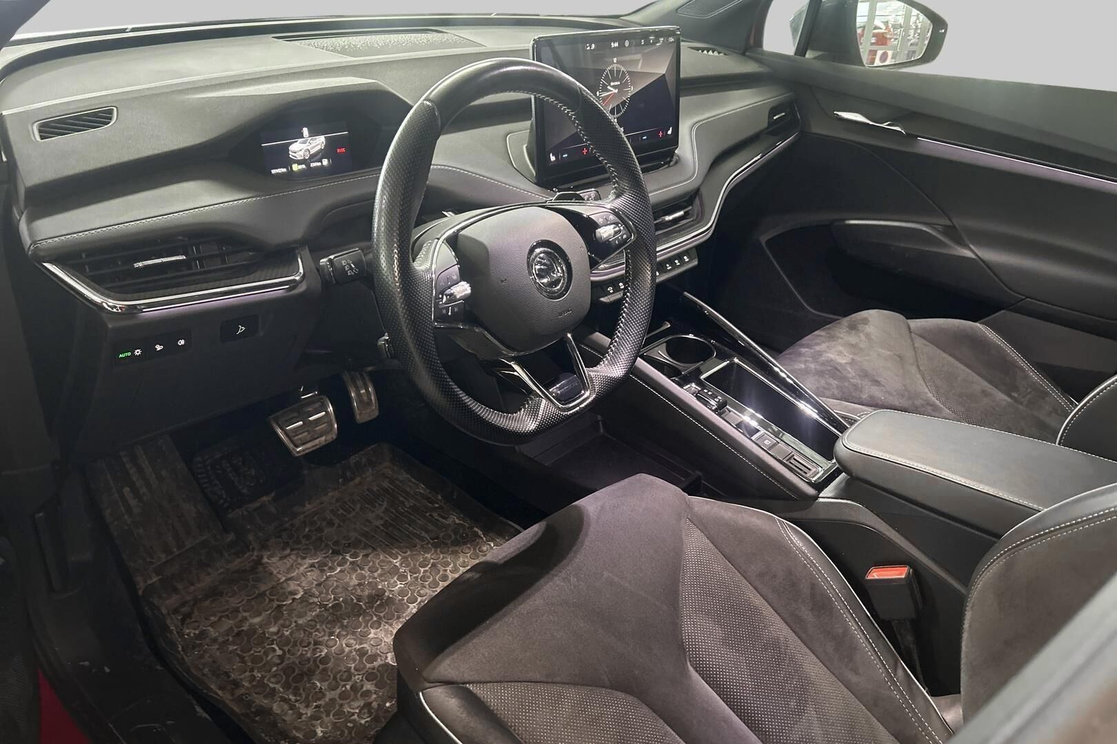 SKODA ENYAQ iso kuva 1