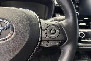 TOYOTA COROLLA esikatselu 21