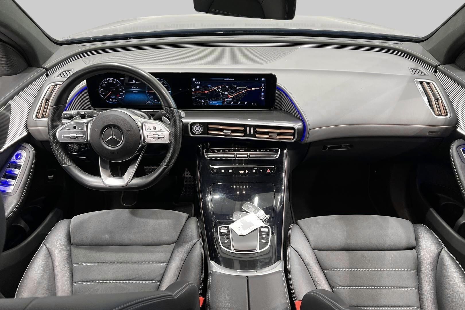 MERCEDES-BENZ EQC iso kuva 28