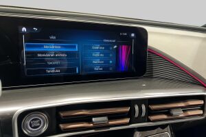 MERCEDES-BENZ EQC esikatselu 11