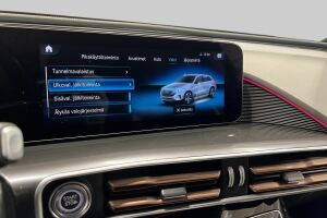 MERCEDES-BENZ EQC esikatselu 14