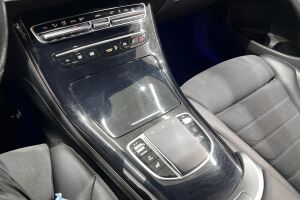 MERCEDES-BENZ EQC esikatselu 33