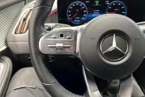 MERCEDES-BENZ EQC esikatselu 35