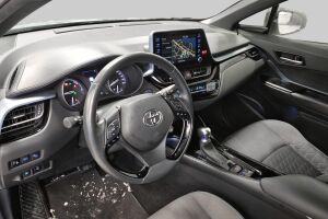 TOYOTA C-HR esikatselu 1