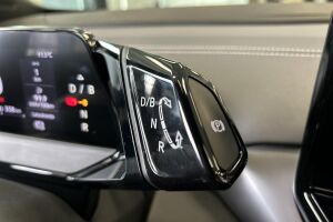 VOLKSWAGEN ID.4 esikatselu 16