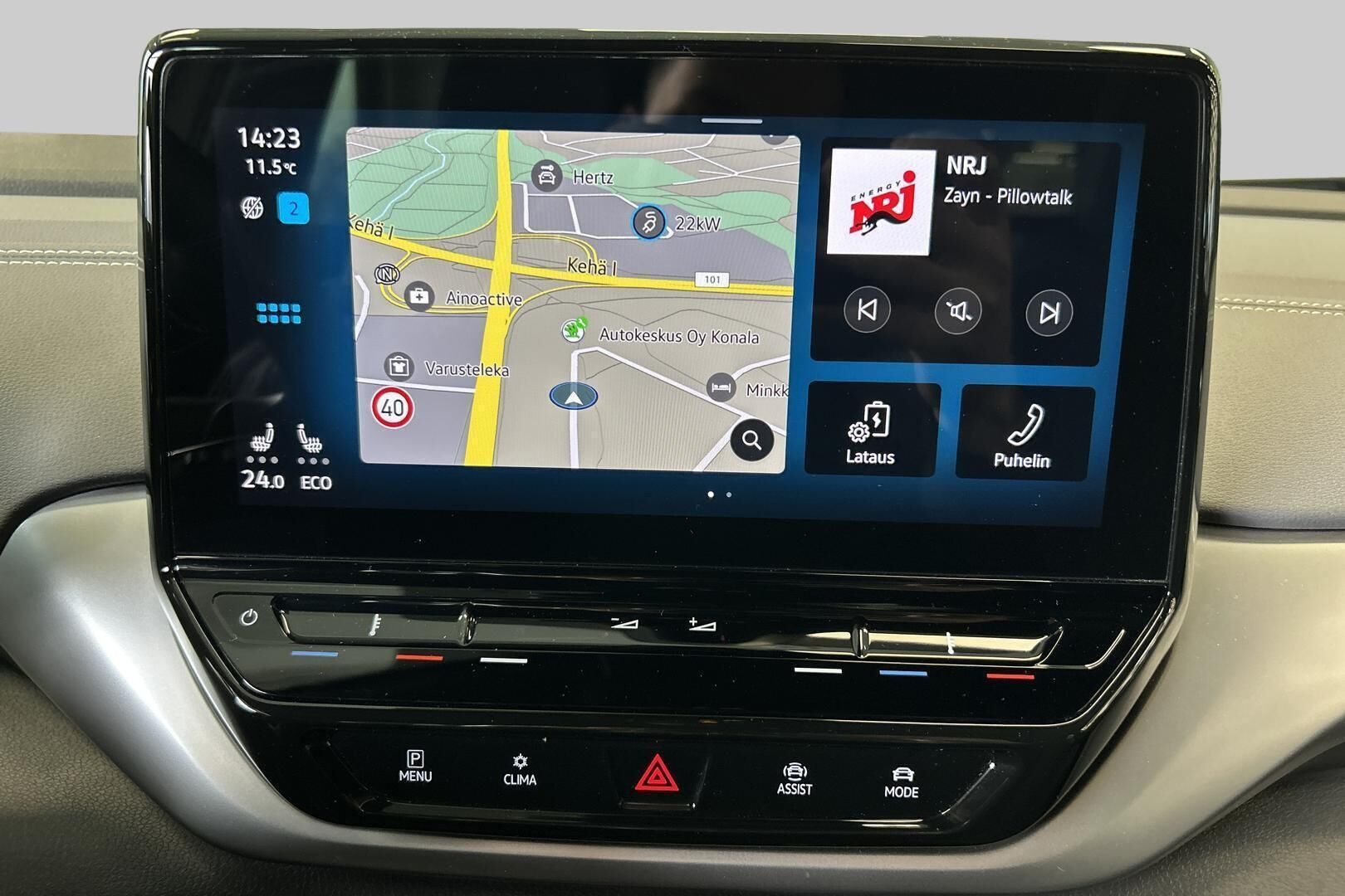 VOLKSWAGEN ID.4 iso kuva 17