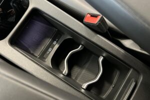 VOLKSWAGEN ID.4 esikatselu 26