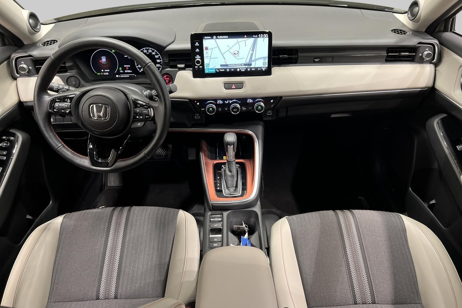 HONDA HR-V iso kuva 16