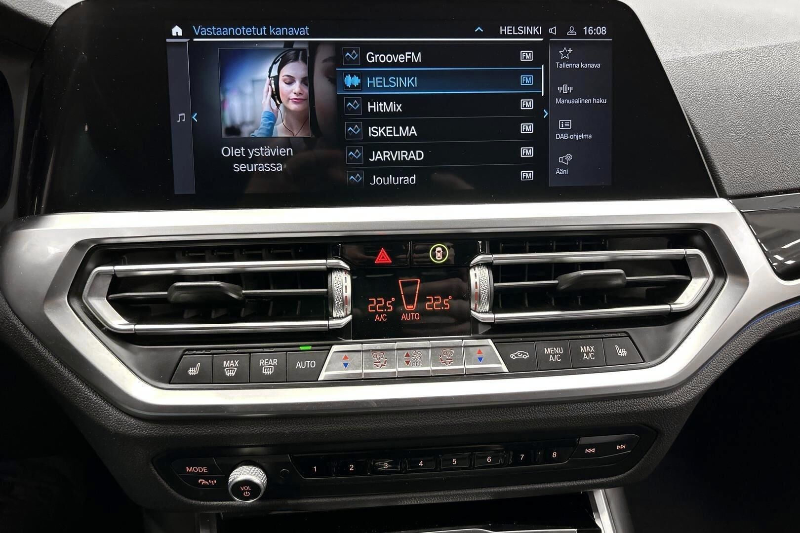 BMW 3-SARJA iso kuva 18