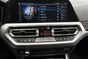 BMW 3-SARJA esikatselu 18