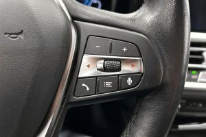 BMW 3-SARJA esikatselu 25