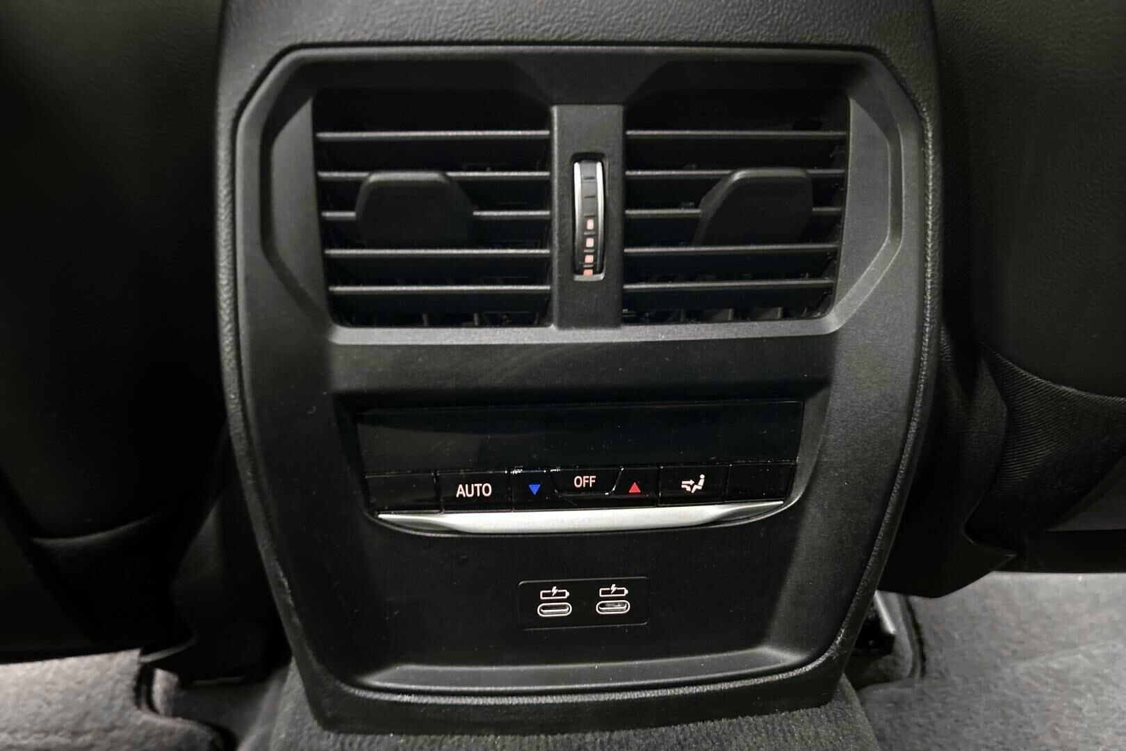 BMW 3-SARJA iso kuva 28