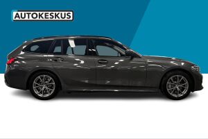 BMW 3-SARJA esikatselu 4