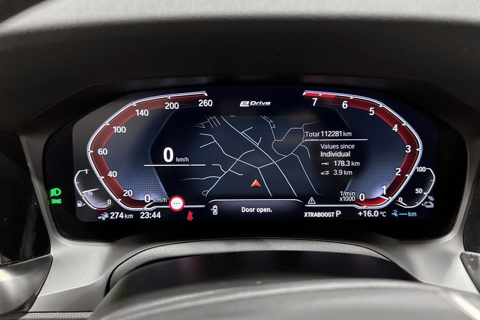 BMW 3-SARJA iso kuva 17