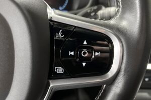 VOLVO V60 esikatselu 18