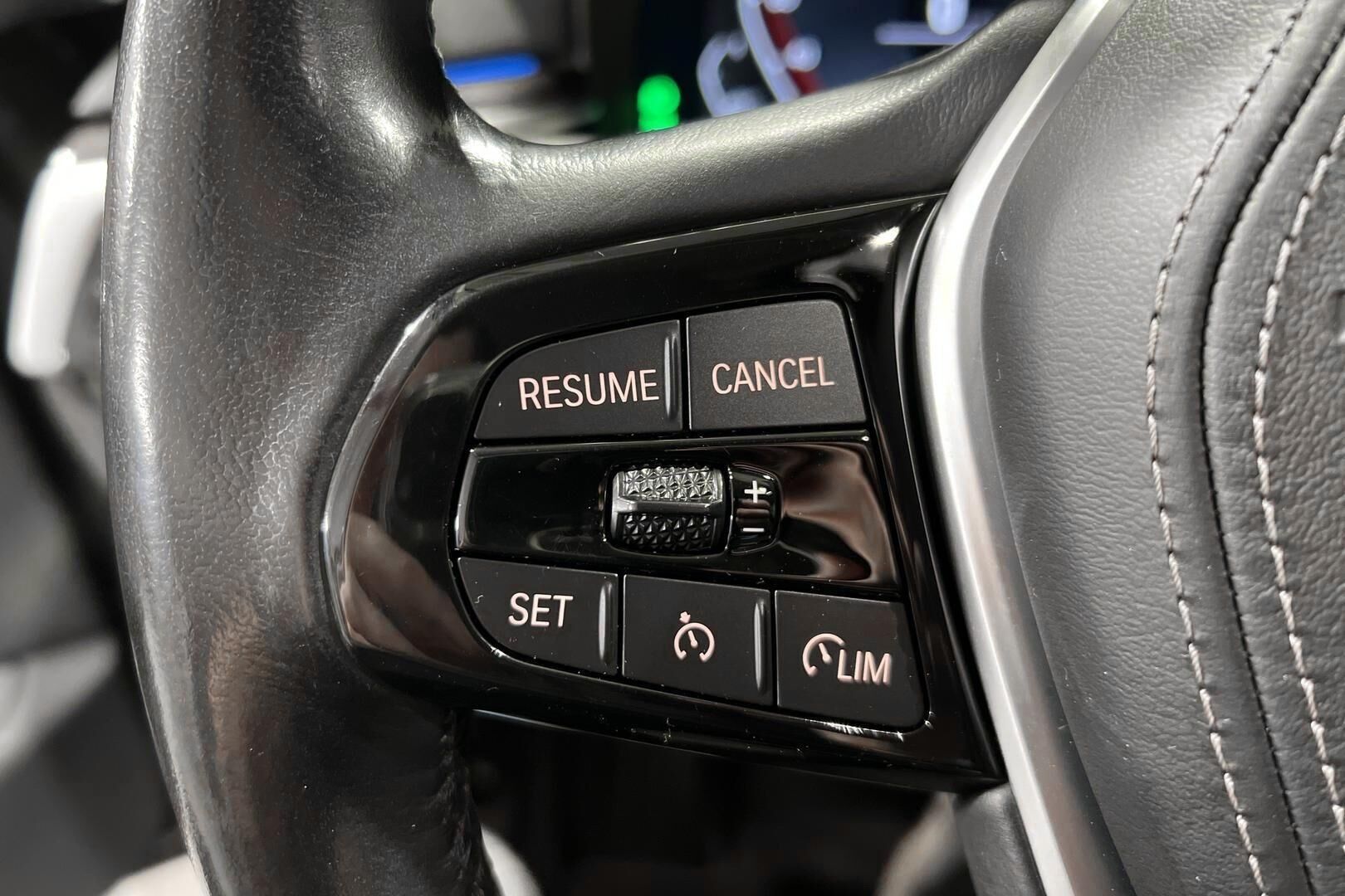 BMW 5-SARJA iso kuva 12