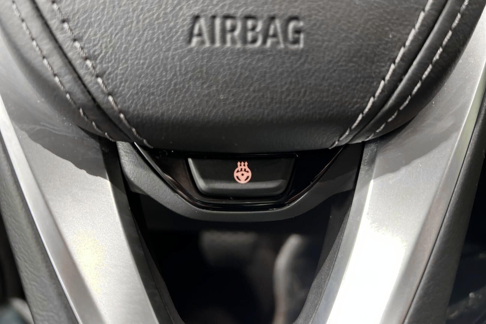 BMW 5-SARJA iso kuva 14