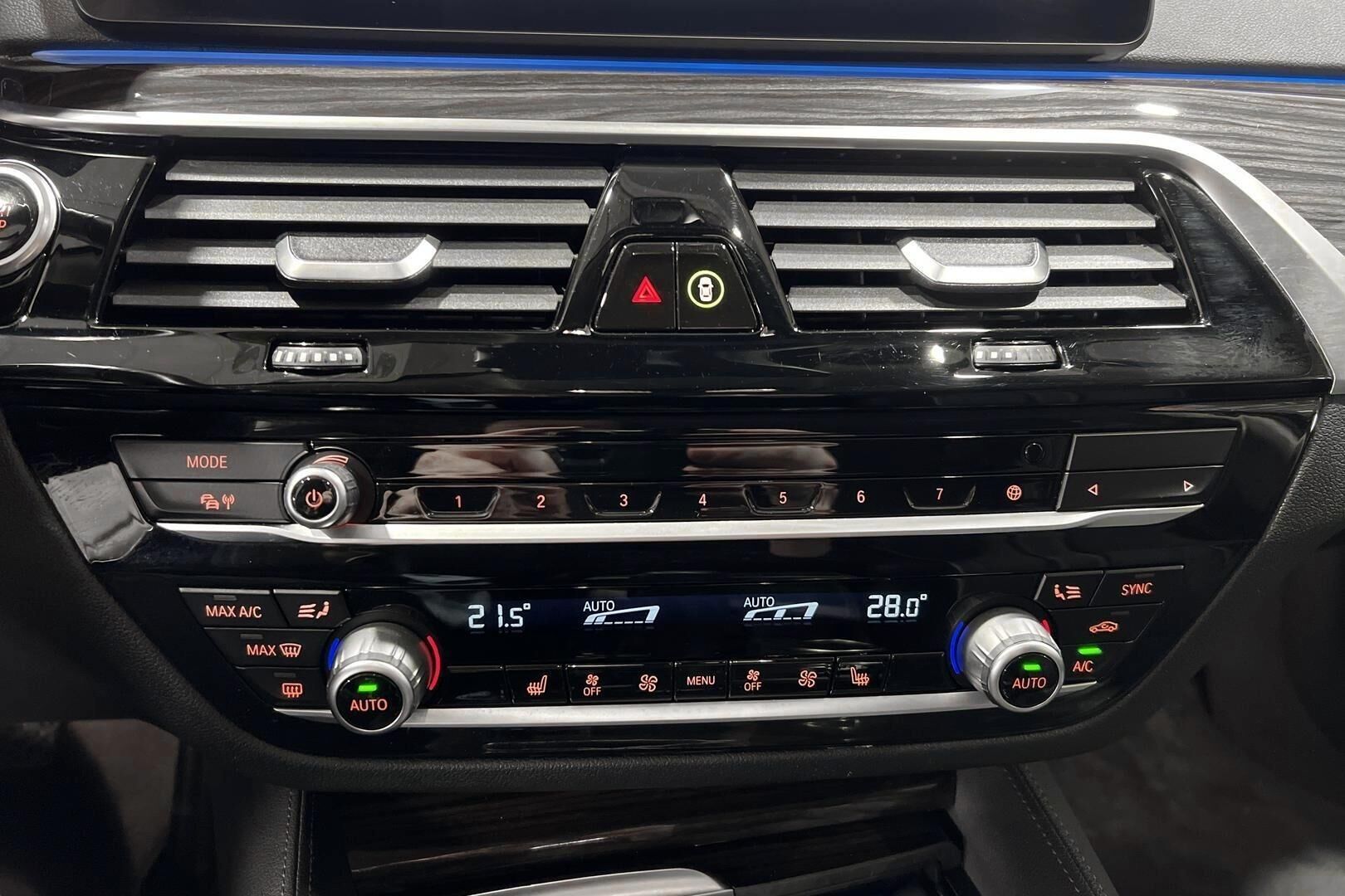 BMW 5-SARJA iso kuva 17