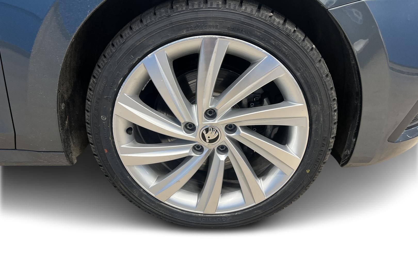 SKODA OCTAVIA iso kuva 12