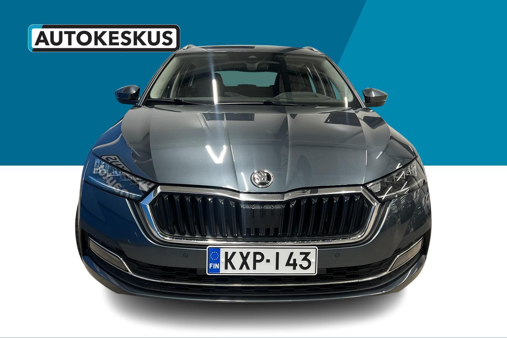 SKODA OCTAVIA iso kuva 2