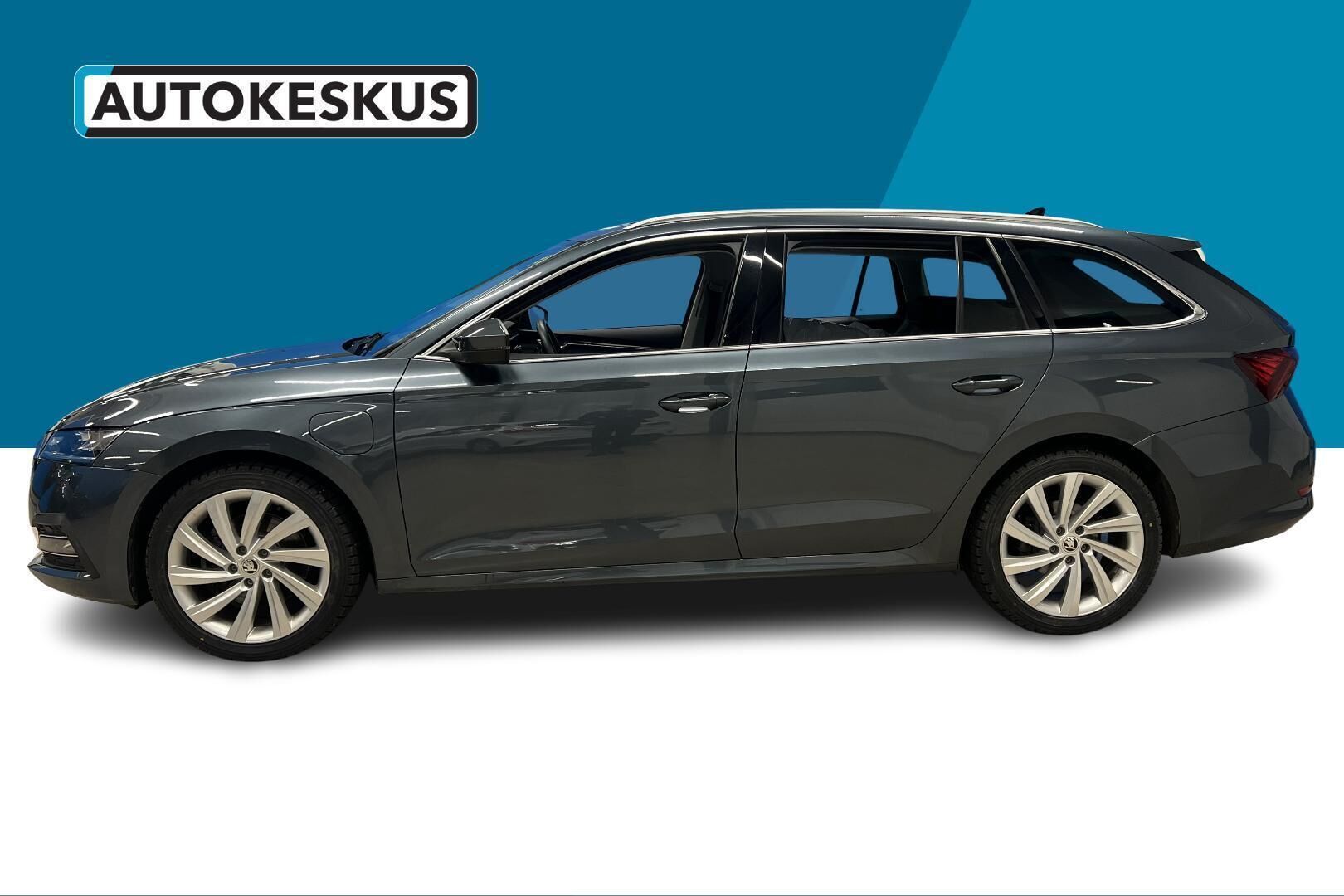 SKODA OCTAVIA iso kuva 18