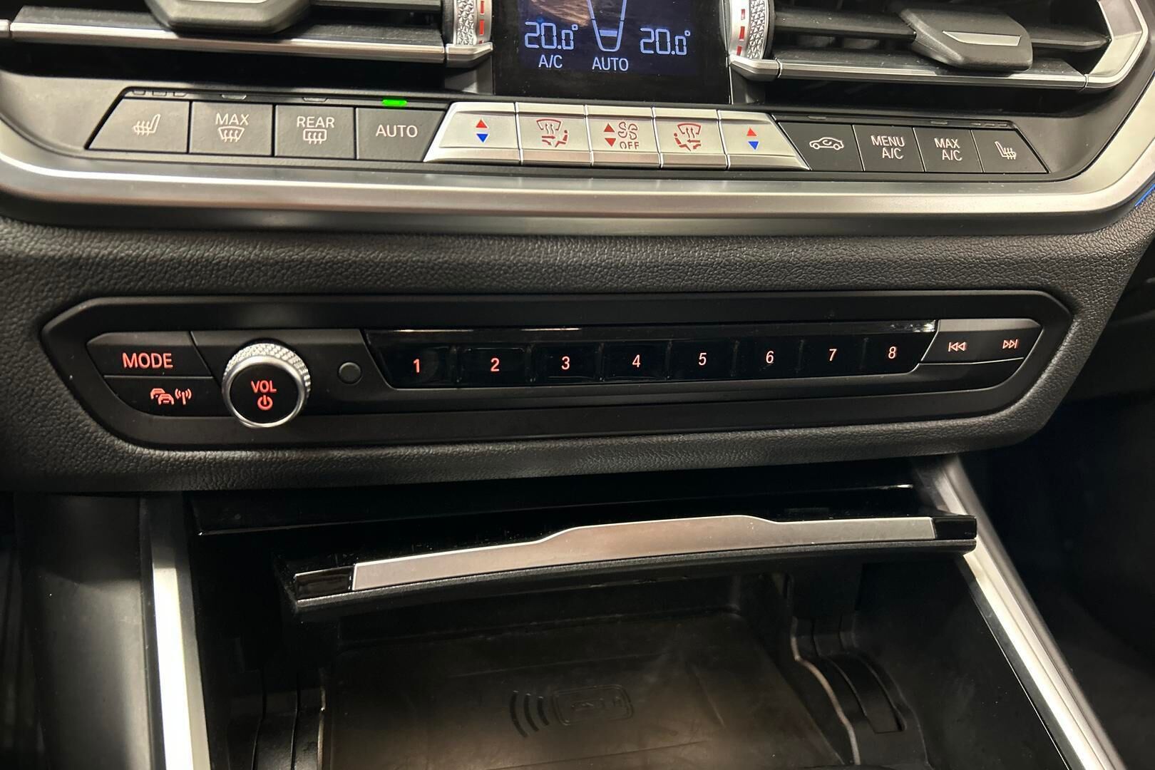 BMW 3-SARJA iso kuva 17