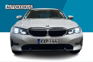 BMW 3-SARJA esikatselu 2