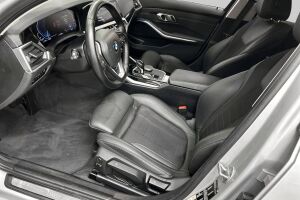 BMW 3-SARJA esikatselu 8