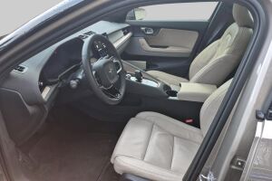 POLESTAR 2 esikatselu 1