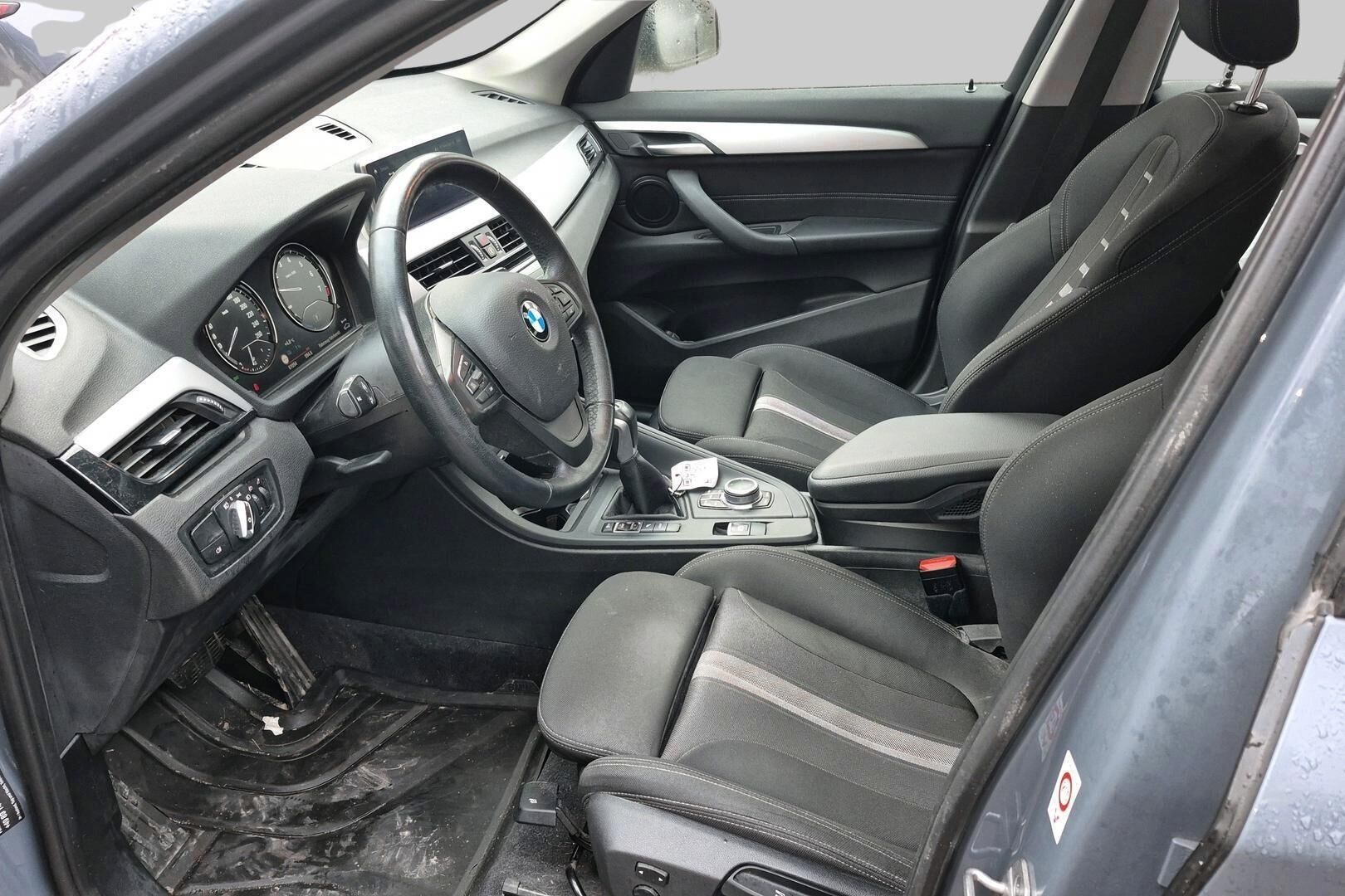 BMW X1 iso kuva 1
