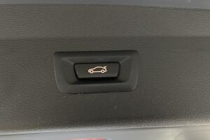 BMW X1 esikatselu 11