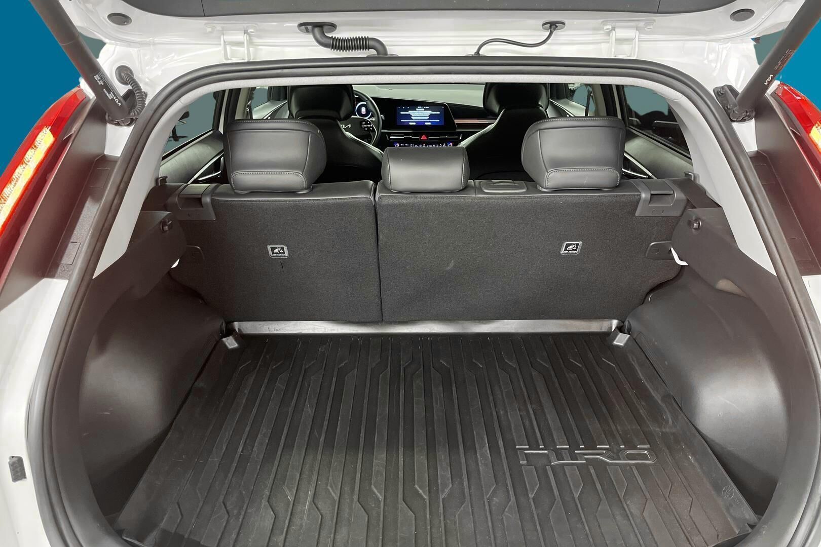 KIA NIRO iso kuva 11