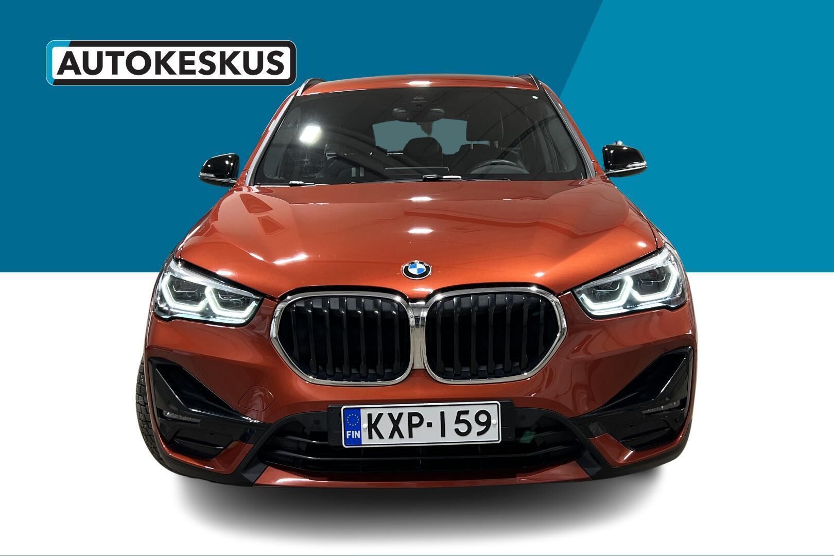 BMW X1 iso kuva 1