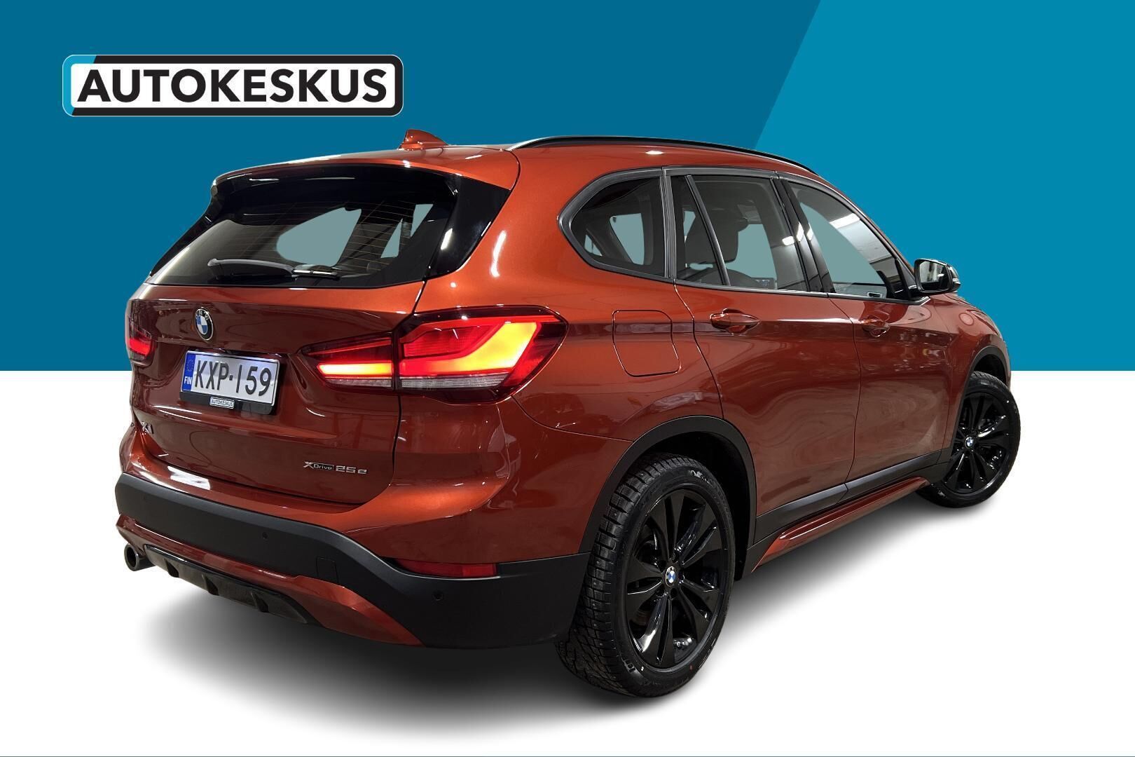 BMW X1 iso kuva 4
