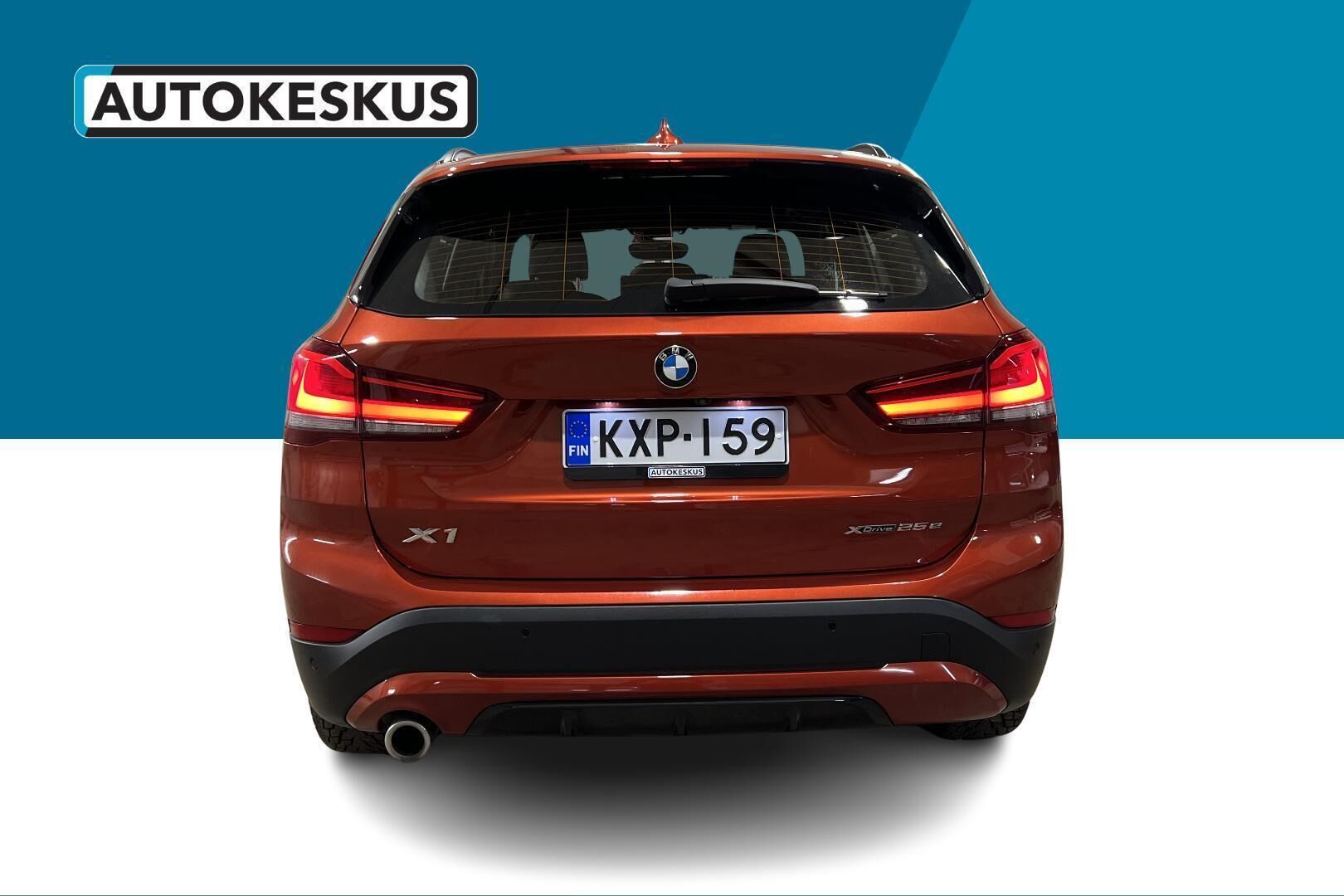 BMW X1 iso kuva 5