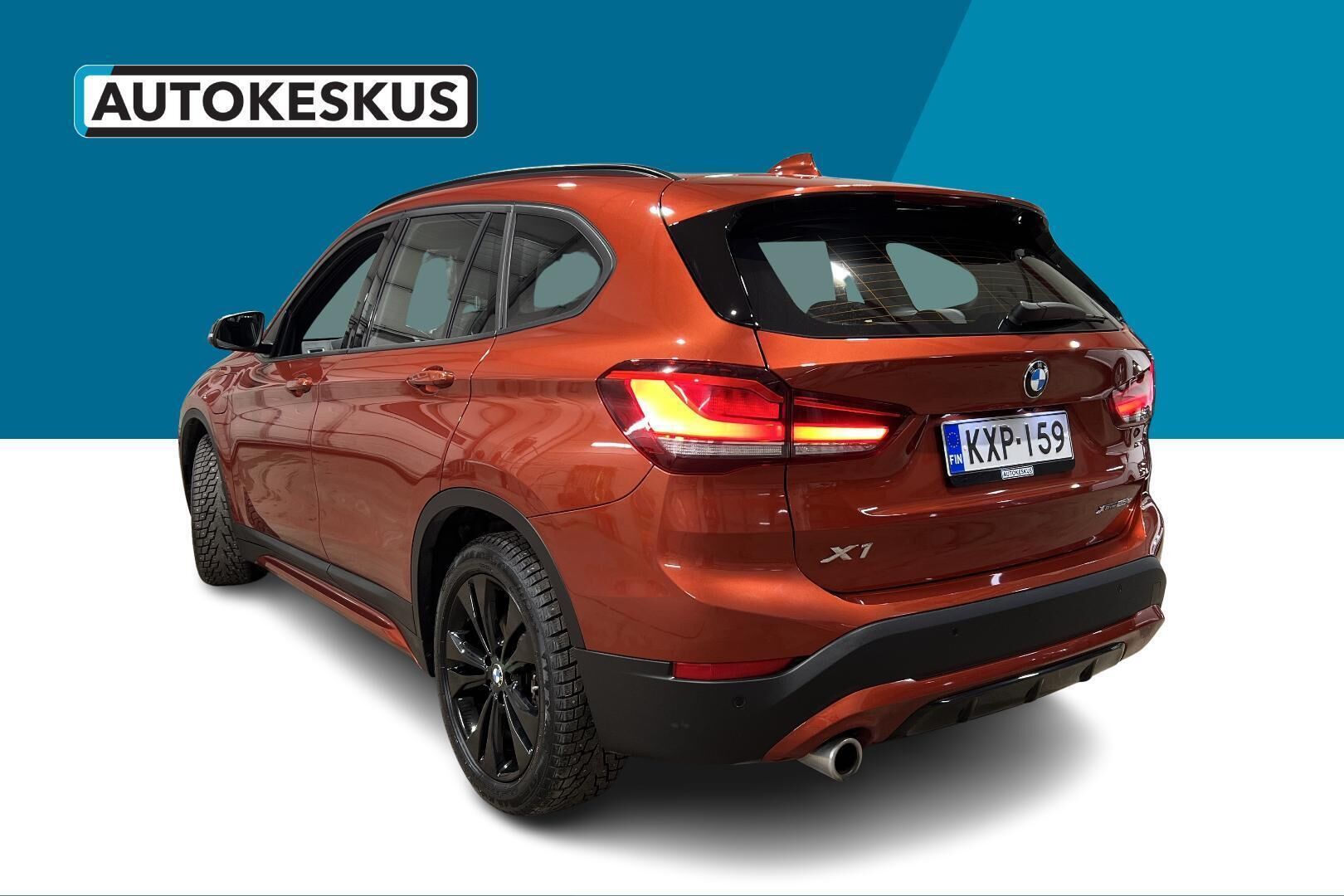 BMW X1 iso kuva 6