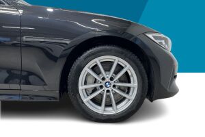 BMW 3-SARJA esikatselu 12