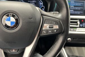 BMW 3-SARJA esikatselu 21