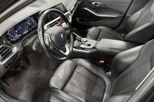 BMW 3-SARJA esikatselu 9