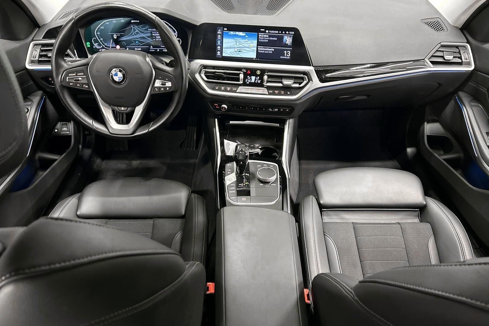 BMW 3-SARJA iso kuva 10